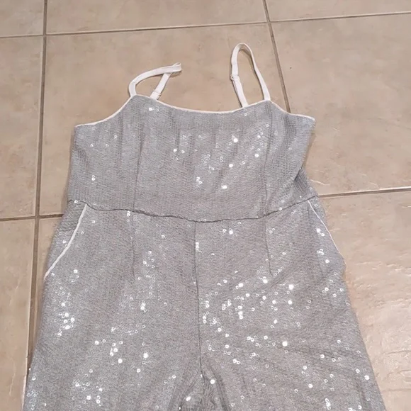 Anthropologie | Claudette Sequin Jumpsuit | Size 6 | Silver - Picture 2 of 14